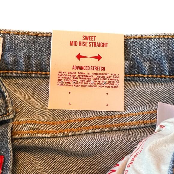 Lucky Brand Sweet Mid Rise Straight Leg Ankle Jeans Light Wash NEW 8/29 - Picture 11 of 15